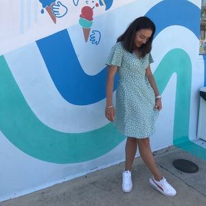 Meet your Posher, Arina